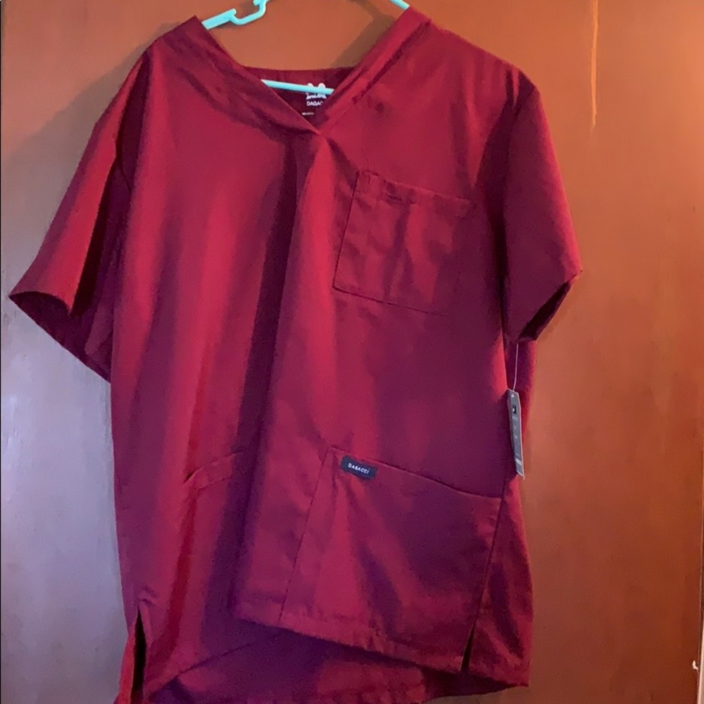 Dagacci Maroon scrubs top and bottom